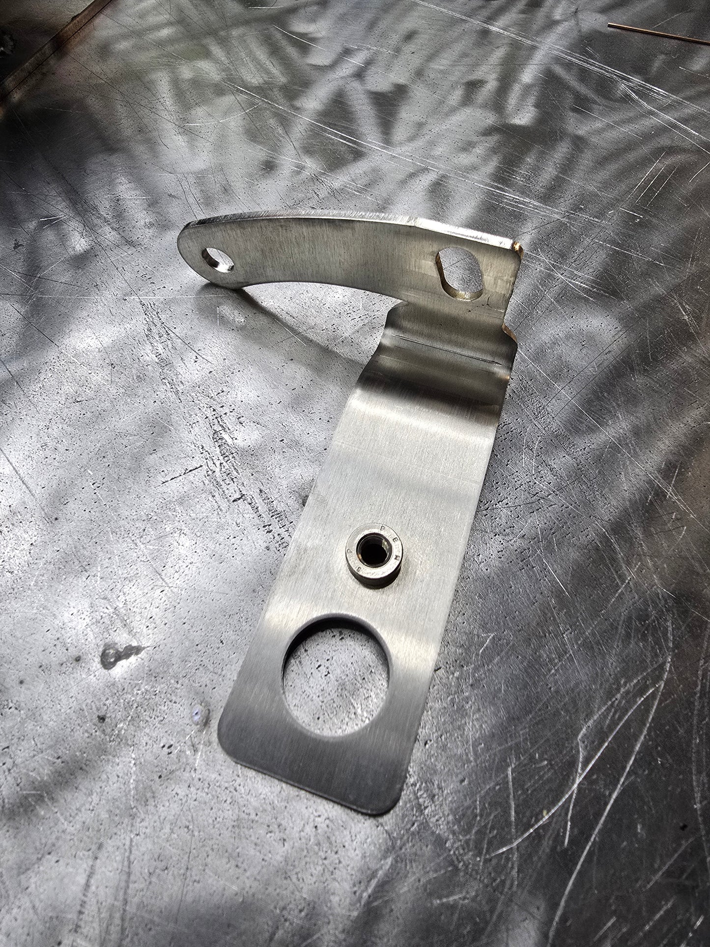 VW O2J VSS For CV Axle Pickup Bracket