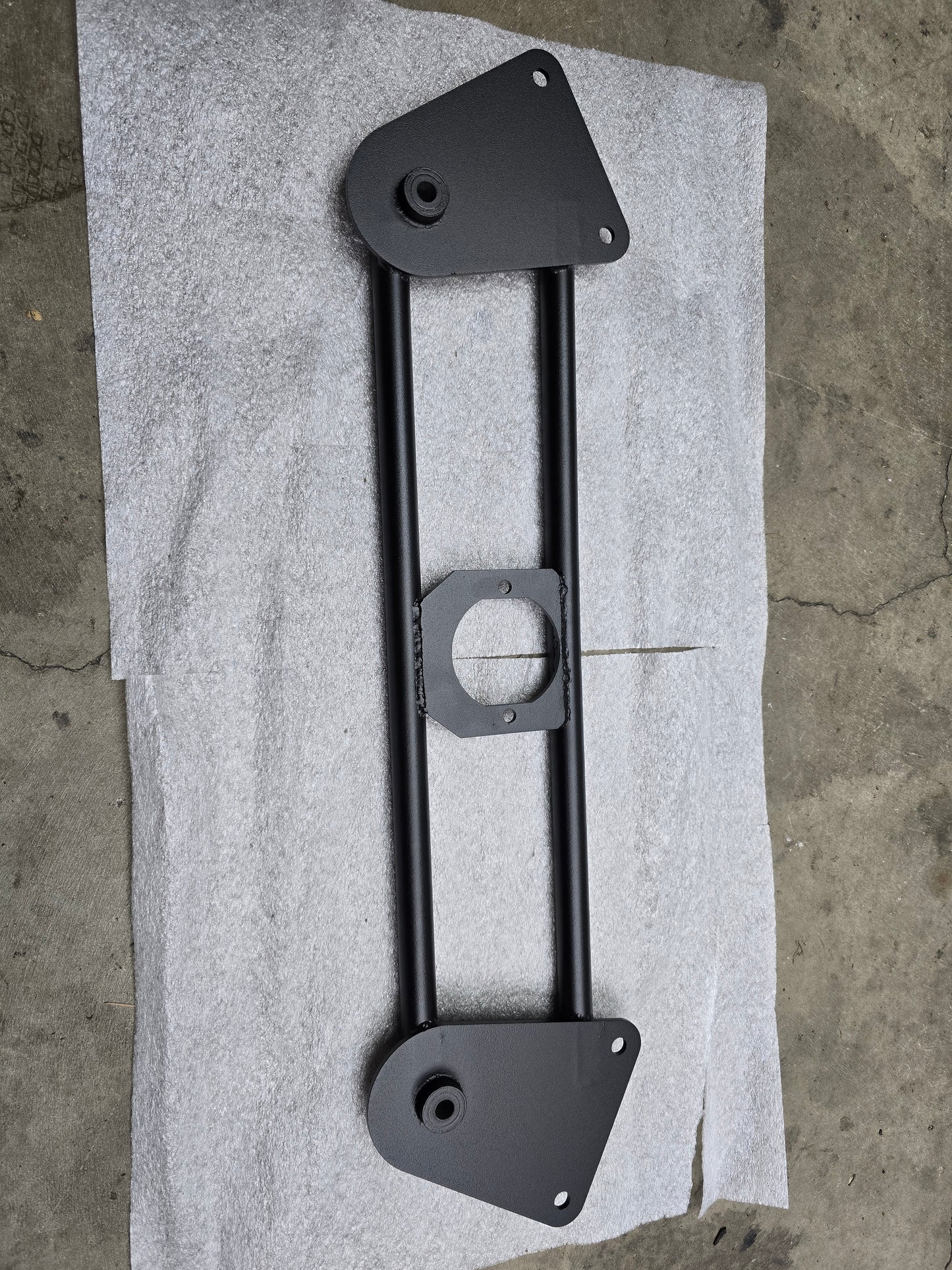 Audi 02X/0A3 Transmission cross member for C5/B5 swap